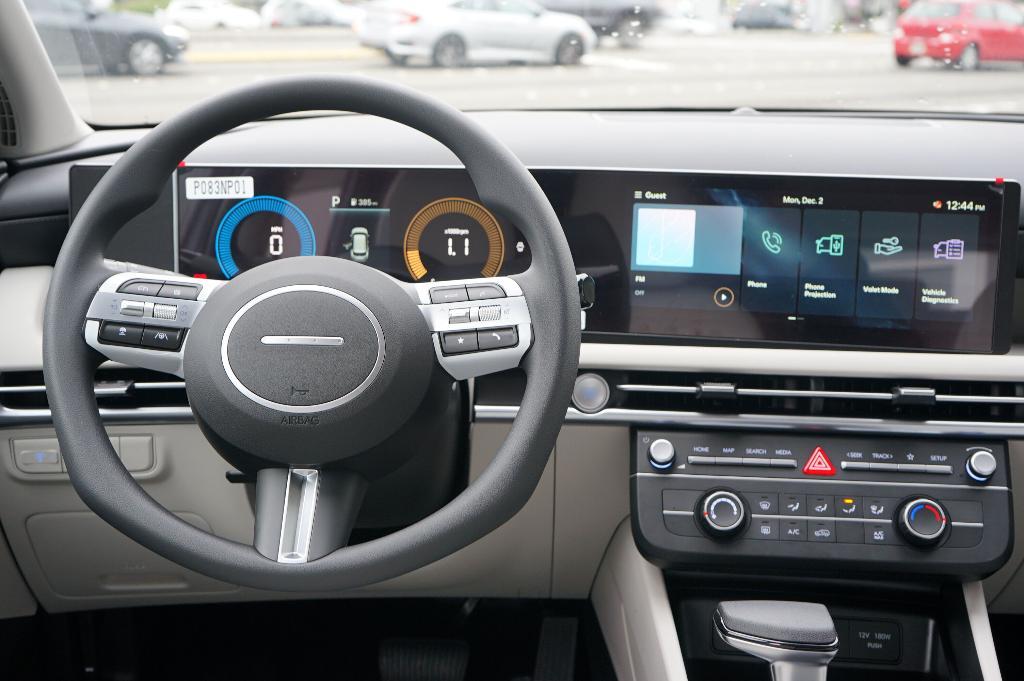 new 2025 Hyundai Tucson car, priced at $28,915