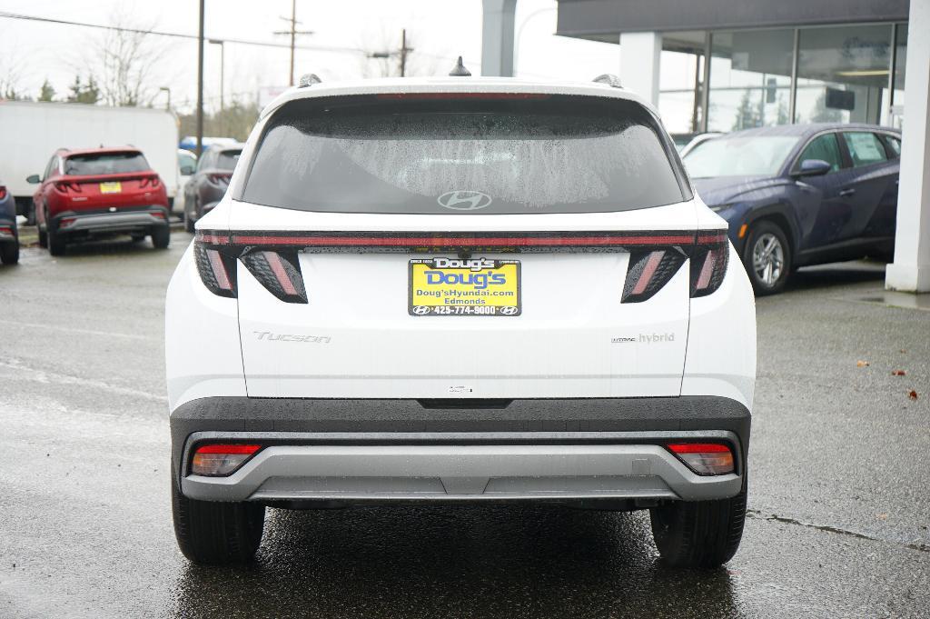 new 2025 Hyundai TUCSON Hybrid car, priced at $33,070