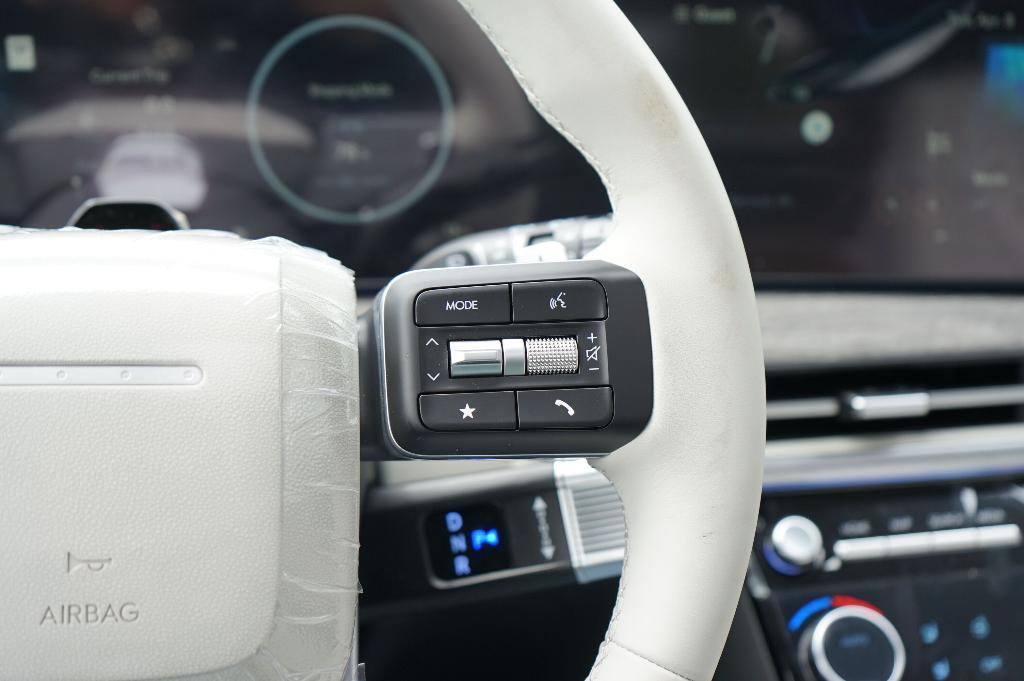 new 2025 Hyundai Santa Fe car, priced at $48,055