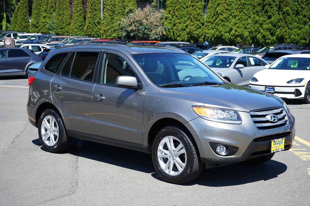 used 2012 Hyundai Santa Fe car, priced at $10,750
