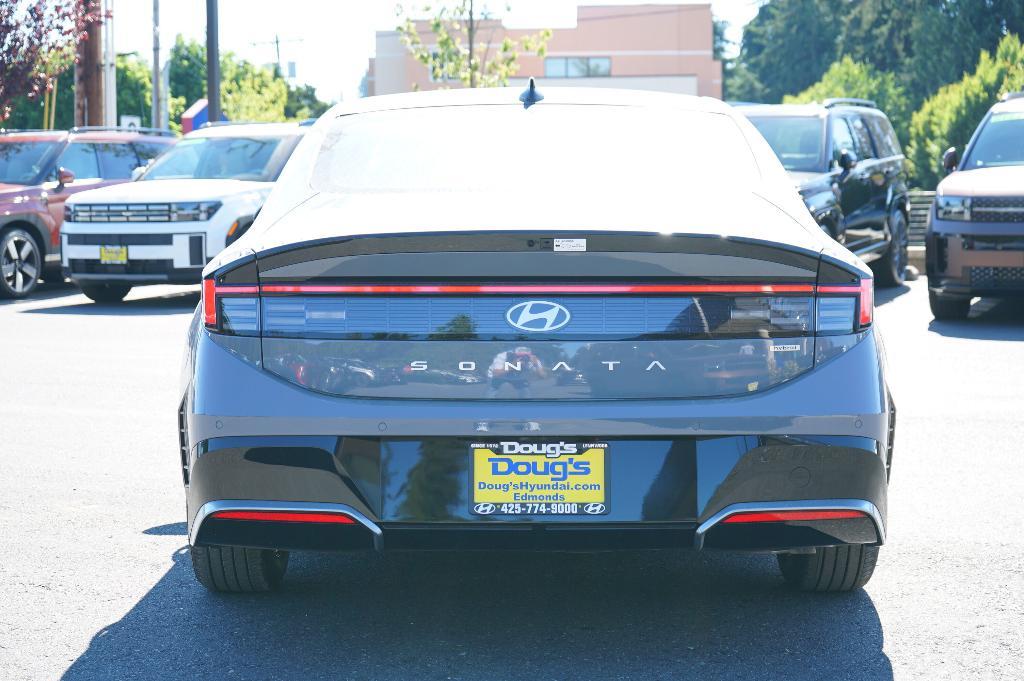 new 2025 Hyundai Sonata Hybrid car, priced at $38,650