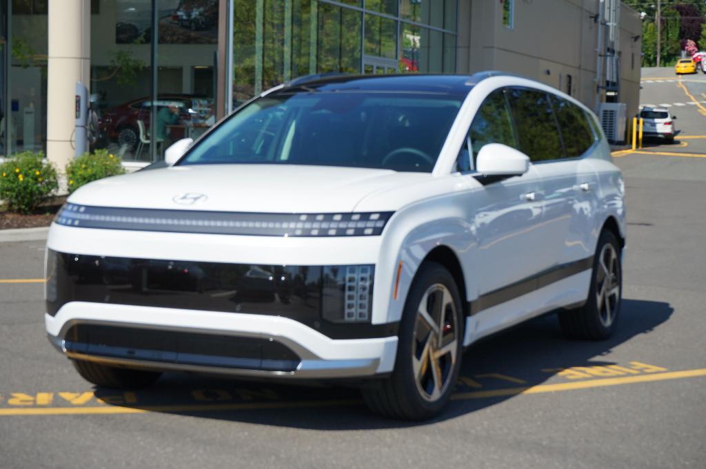 new 2026 Hyundai IONIQ 9 car, priced at $77,745