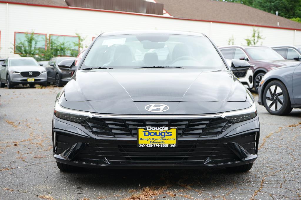 new 2025 Hyundai Elantra car, priced at $23,815