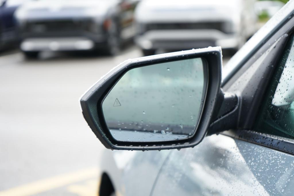 used 2022 Hyundai ELANTRA HEV car, priced at $21,500