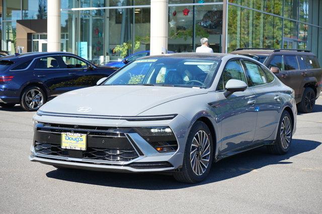 new 2025 Hyundai Sonata Hybrid car, priced at $38,155