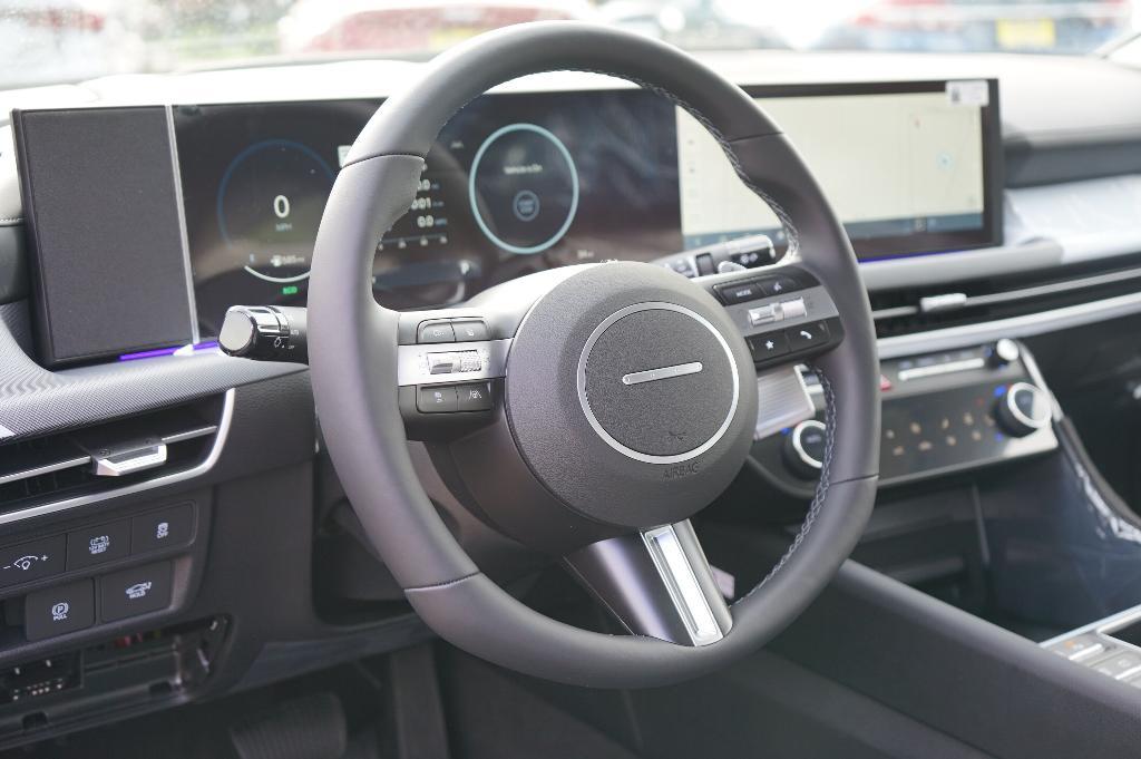 new 2025 Hyundai Sonata Hybrid car, priced at $38,960