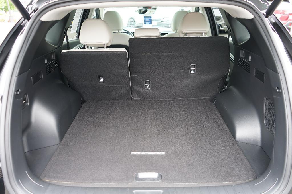 used 2024 Hyundai TUCSON Hybrid car, priced at $35,500