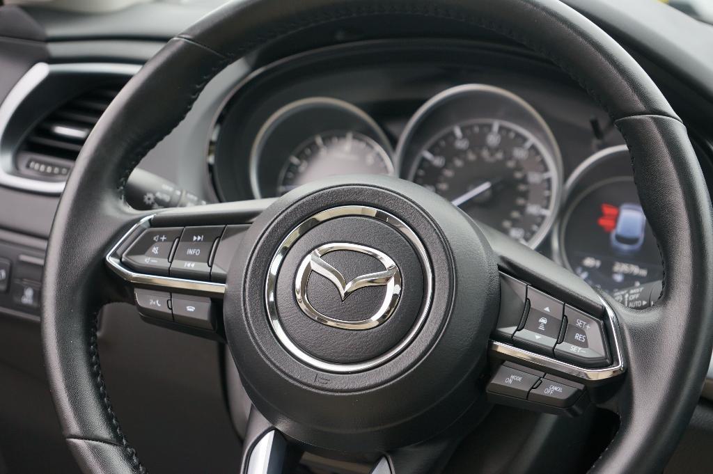 used 2022 Mazda CX-9 car, priced at $32,000