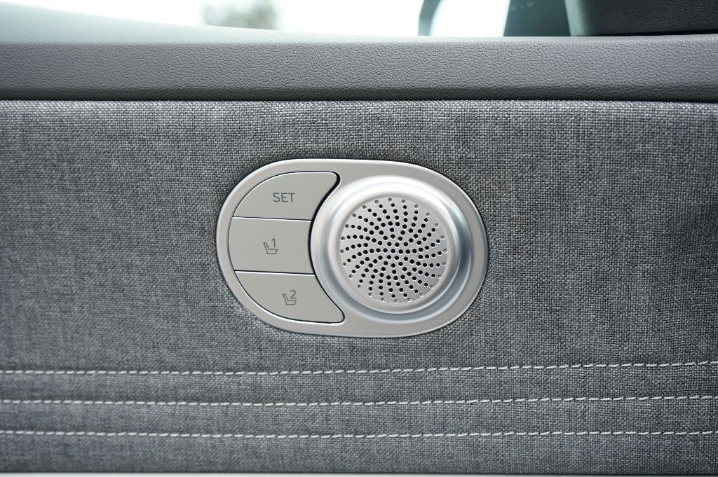 new 2025 Hyundai ELANTRA HEV car, priced at $29,350