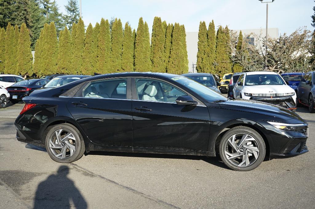 new 2025 Hyundai ELANTRA HEV car, priced at $29,350