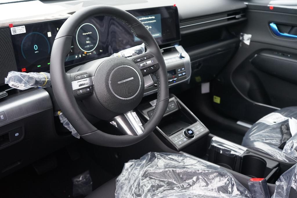 new 2025 Hyundai Kona EV car