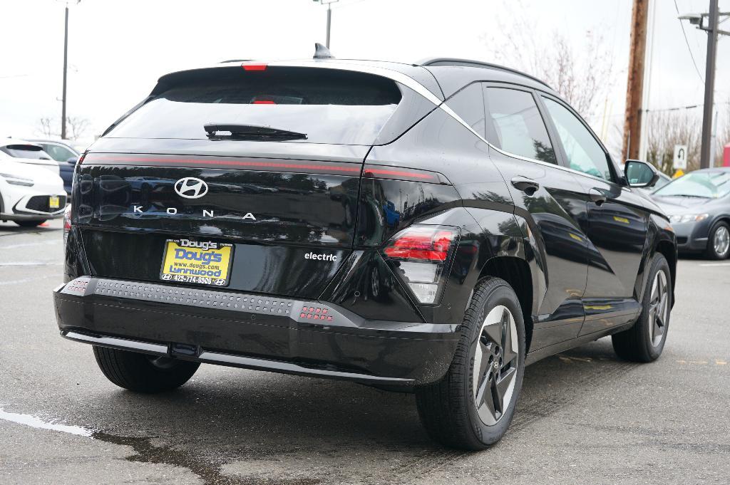 new 2025 Hyundai Kona EV car