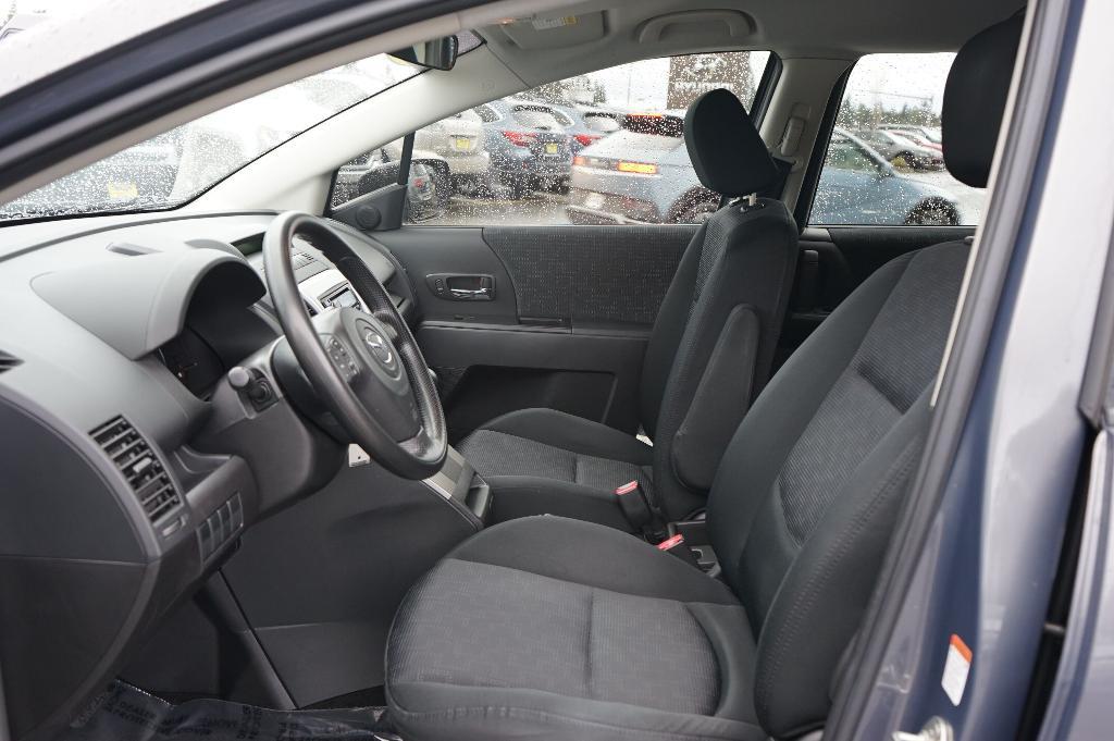 used 2009 Mazda Mazda5 car, priced at $6,500