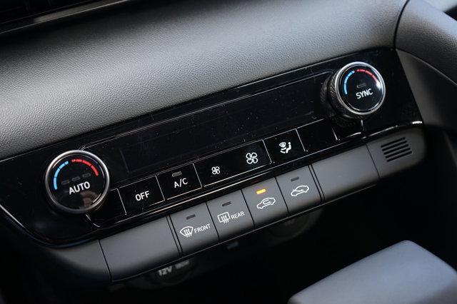 new 2025 Hyundai Elantra car, priced at $23,815