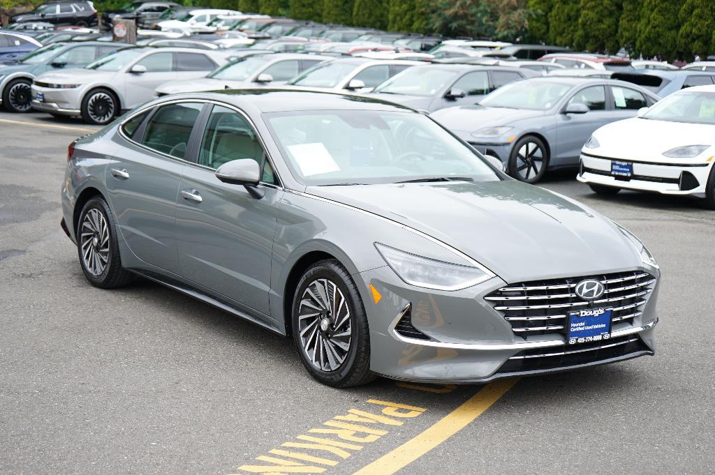 used 2020 Hyundai Sonata Hybrid car, priced at $24,998