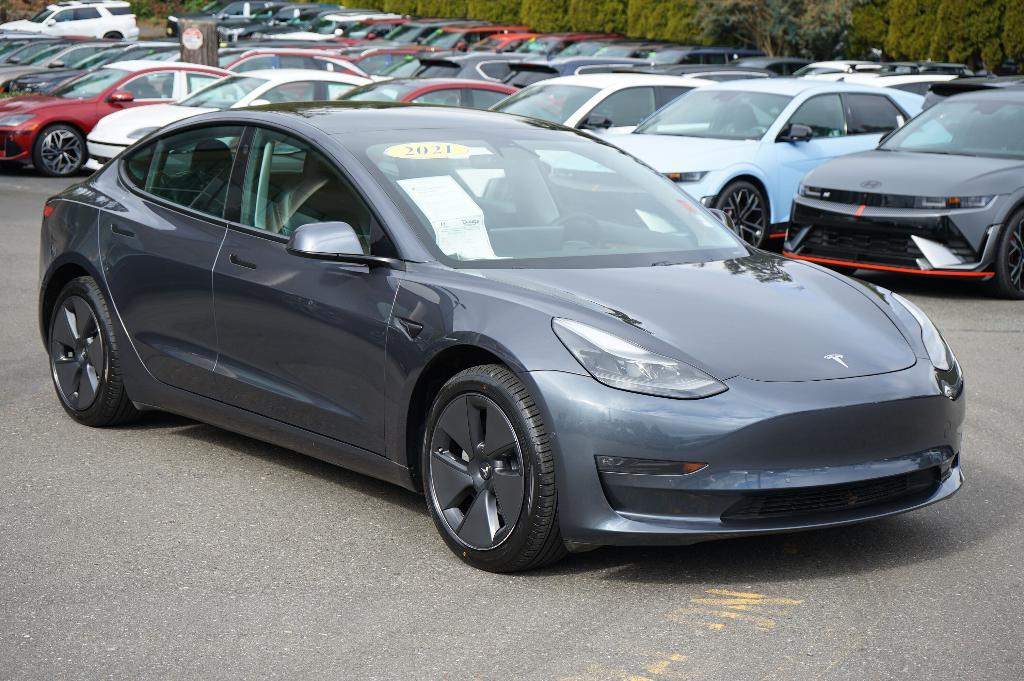 used 2021 Tesla Model 3 car, priced at $27,000