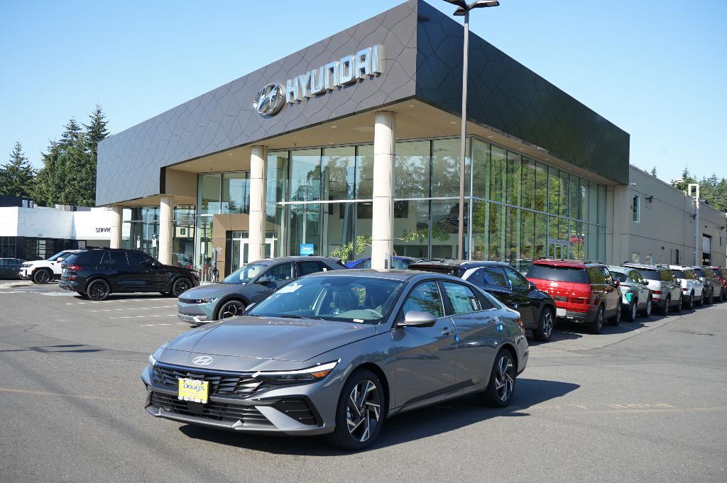 new 2025 Hyundai Elantra car, priced at $26,265