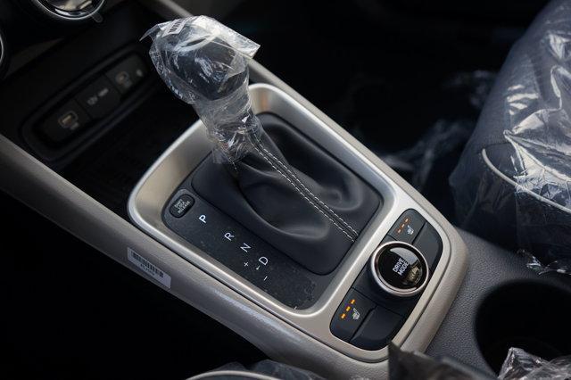 new 2025 Hyundai Venue car, priced at $24,890