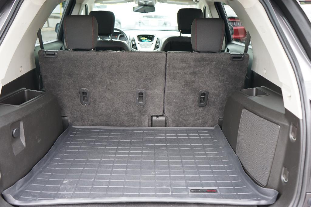 used 2015 Chevrolet Equinox car, priced at $11,000