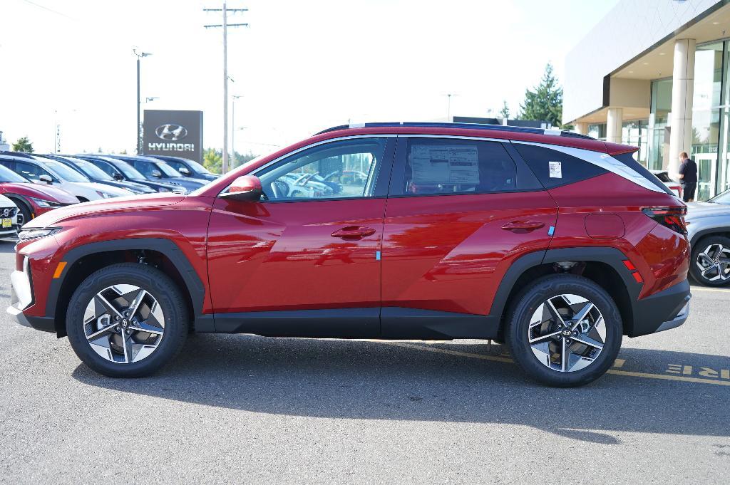 new 2026 Hyundai TUCSON Hybrid car, priced at $35,675