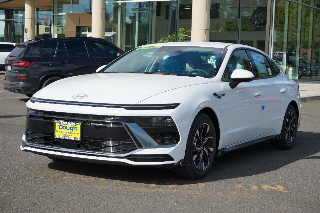 new 2024 Hyundai Sonata car, priced at $30,440