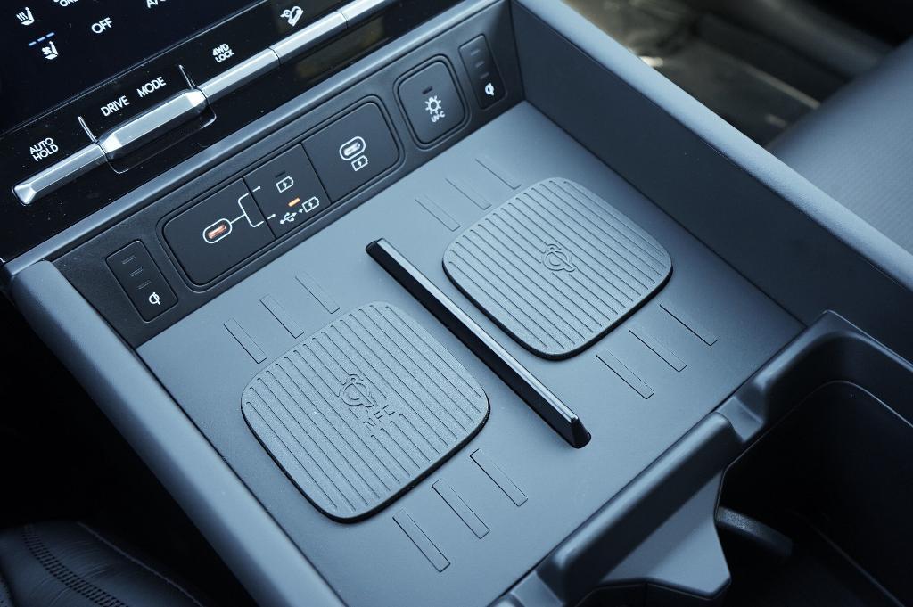 new 2025 Hyundai SANTA FE HEV car, priced at $50,484