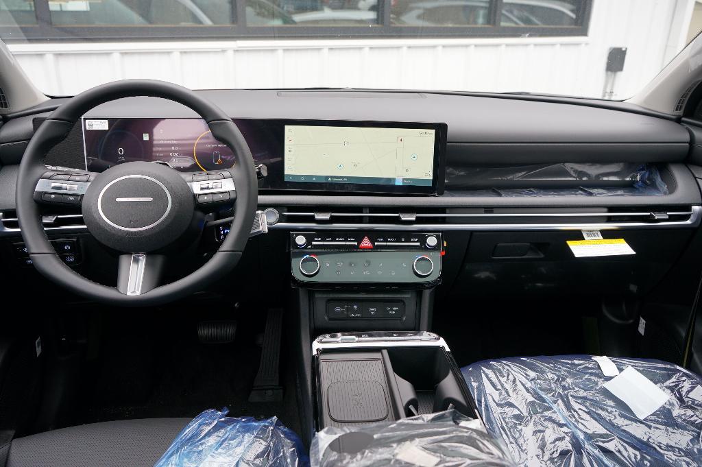 new 2025 Hyundai TUCSON Hybrid car, priced at $37,305