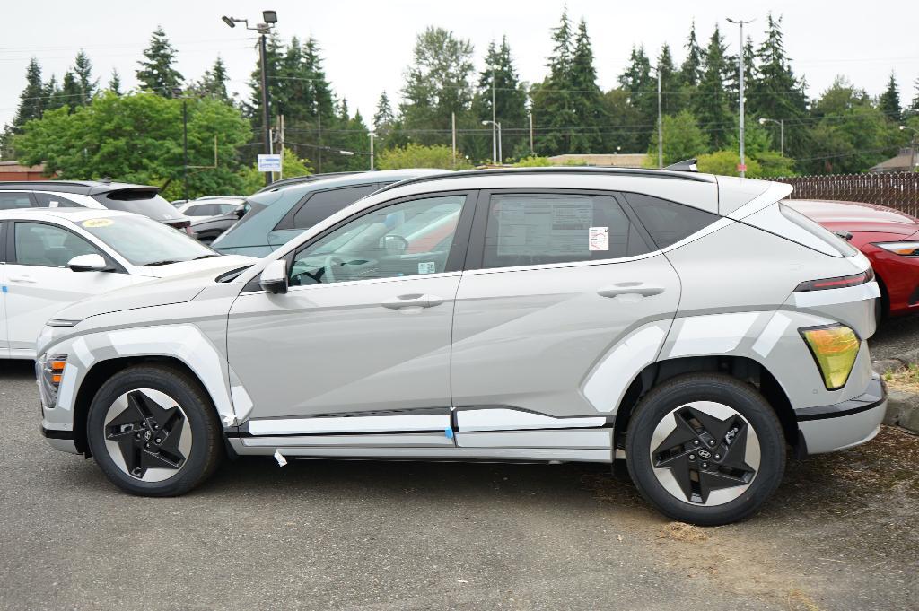 new 2025 Hyundai Kona EV car