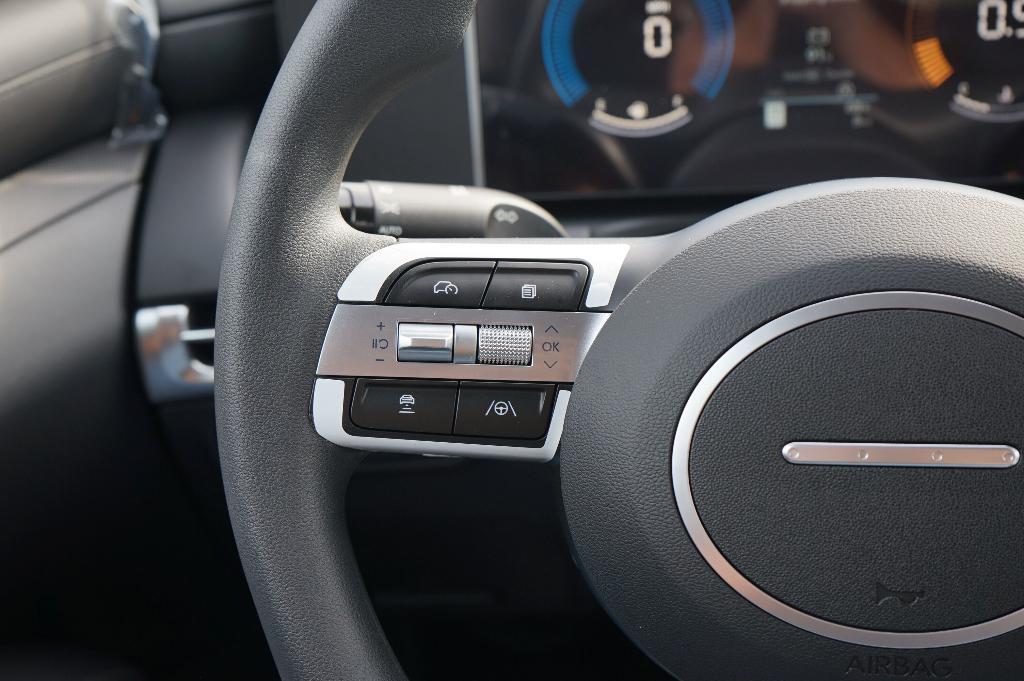 new 2025 Hyundai Tucson car, priced at $28,915