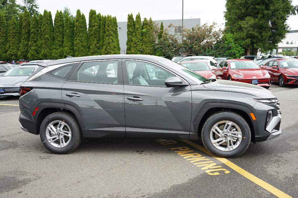 new 2025 Hyundai Tucson car, priced at $28,915