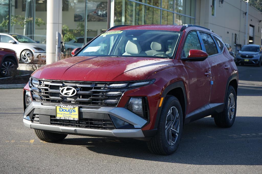 new 2025 Hyundai Tucson Hybrid car, priced at $34,915