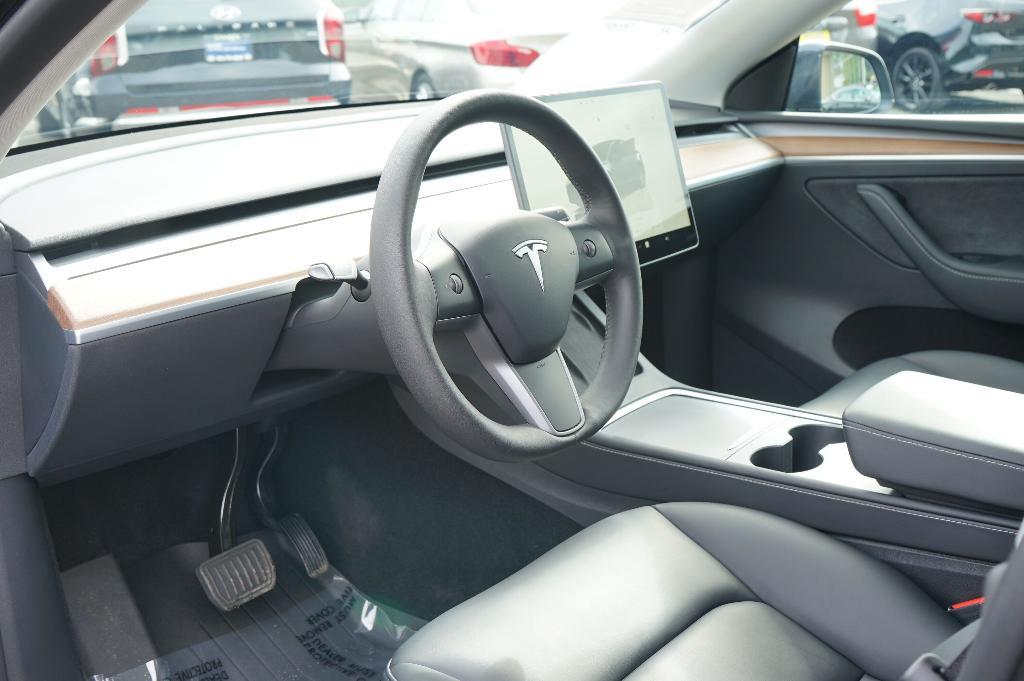 used 2024 Tesla Model Y car, priced at $34,000