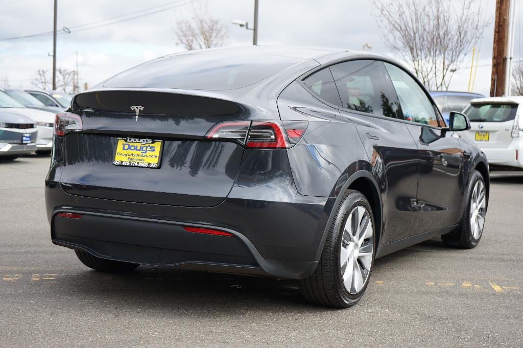 used 2024 Tesla Model Y car, priced at $34,000