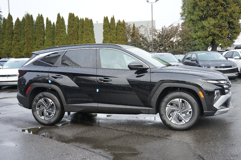 new 2025 Hyundai Tucson Hybrid car, priced at $34,225