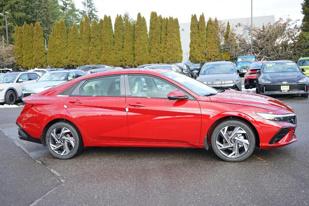 new 2025 Hyundai ELANTRA HEV car, priced at $30,840