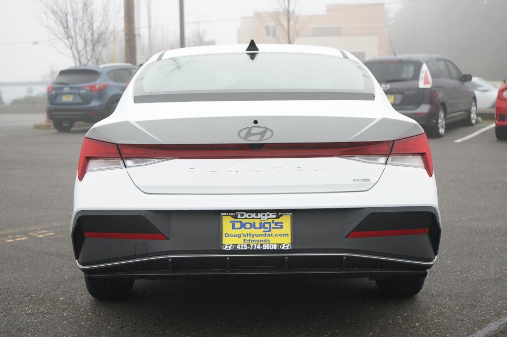 new 2025 Hyundai Elantra HEV car, priced at $26,710