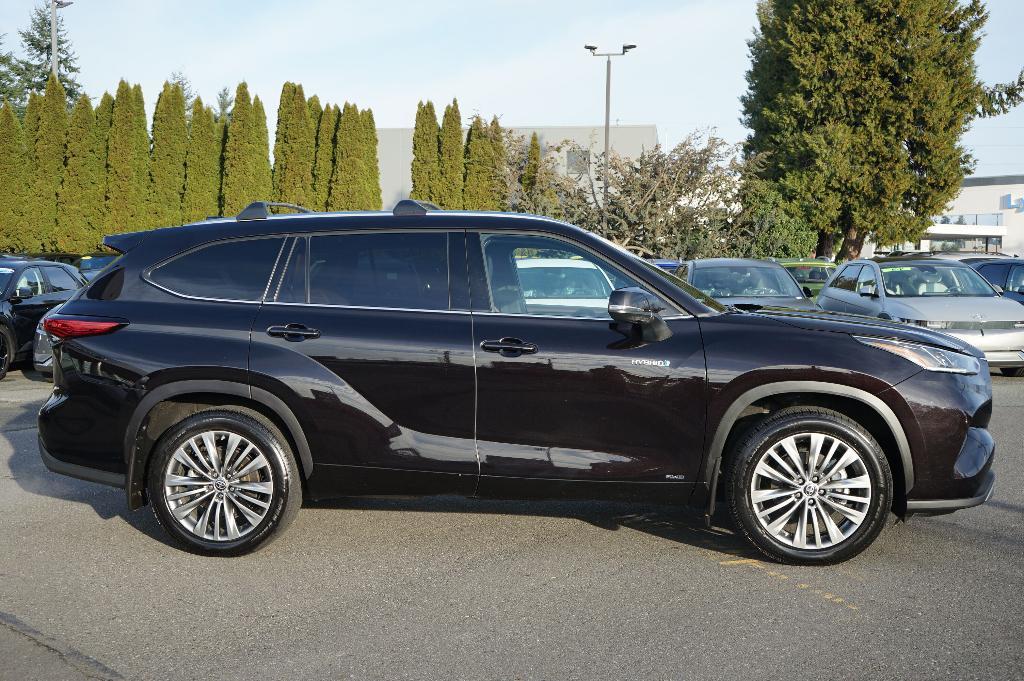 used 2021 Toyota Highlander Hybrid car, priced at $43,250