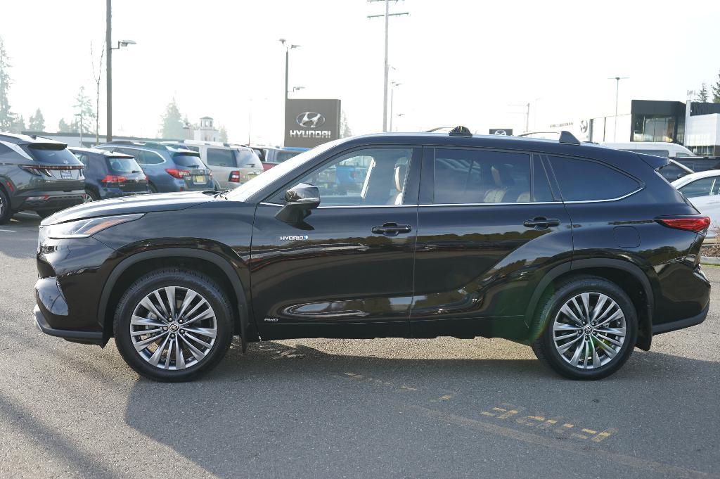 used 2021 Toyota Highlander Hybrid car, priced at $43,250