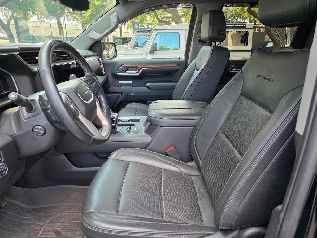 used 2023 GMC Sierra 1500 car, priced at $49,888