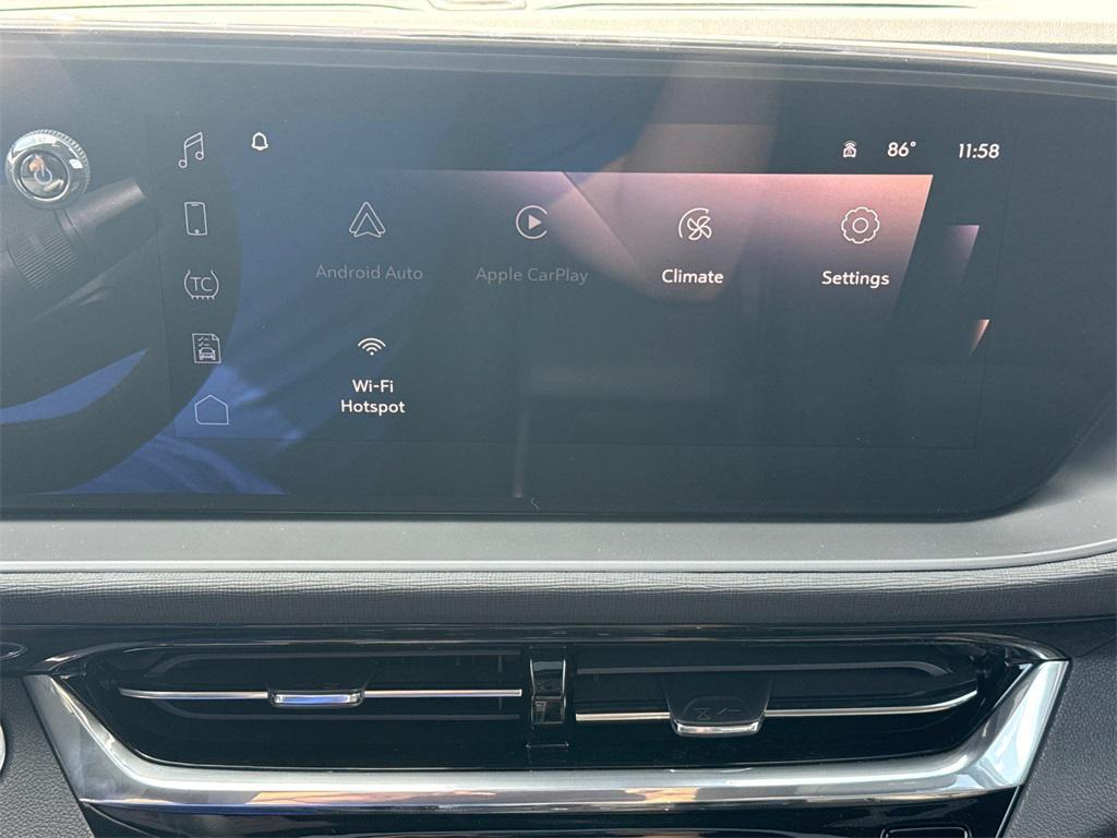 new 2025 Buick Envista car, priced at $26,500