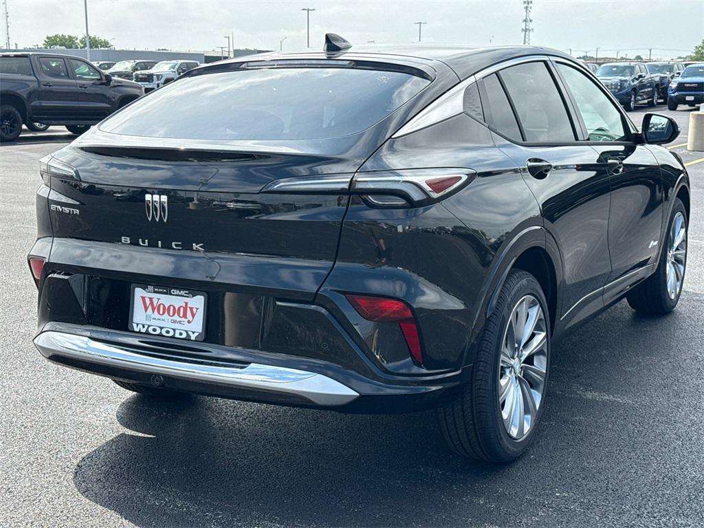 new 2025 Buick Envista car, priced at $28,000