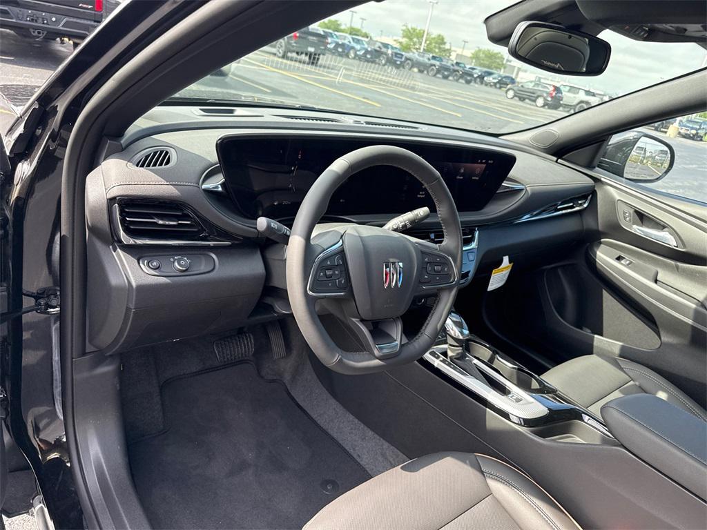 new 2025 Buick Envista car, priced at $28,000