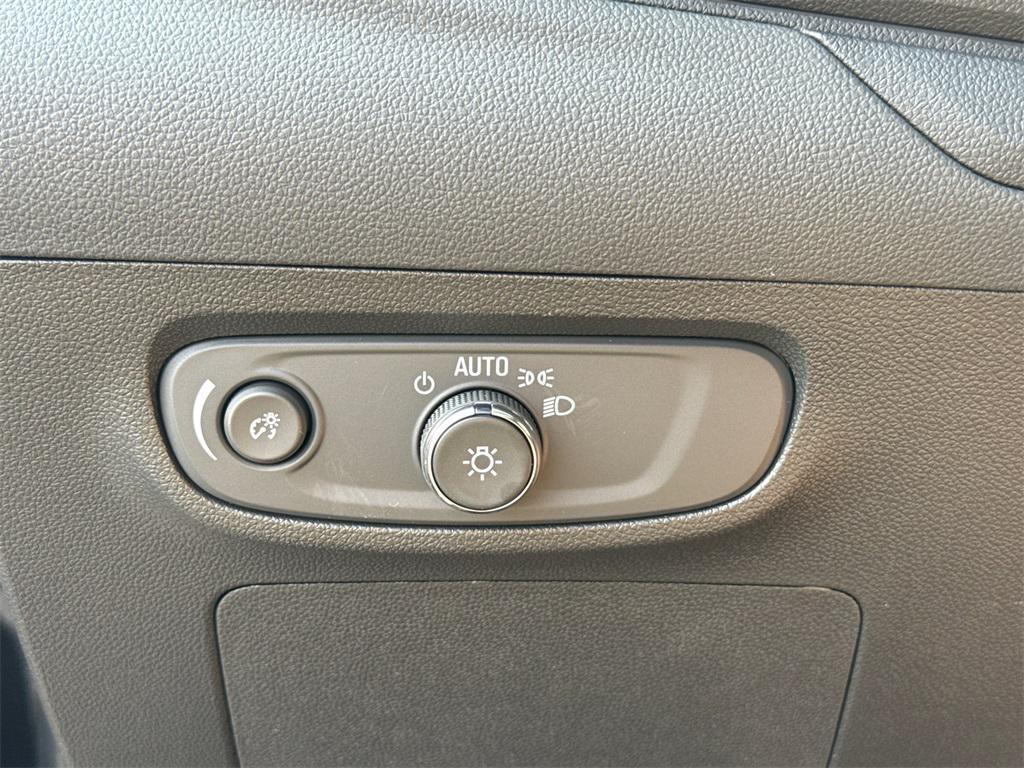 new 2026 Buick Encore GX car, priced at $27,750
