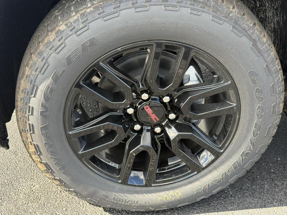new 2026 GMC Sierra 1500 car, priced at $58,250