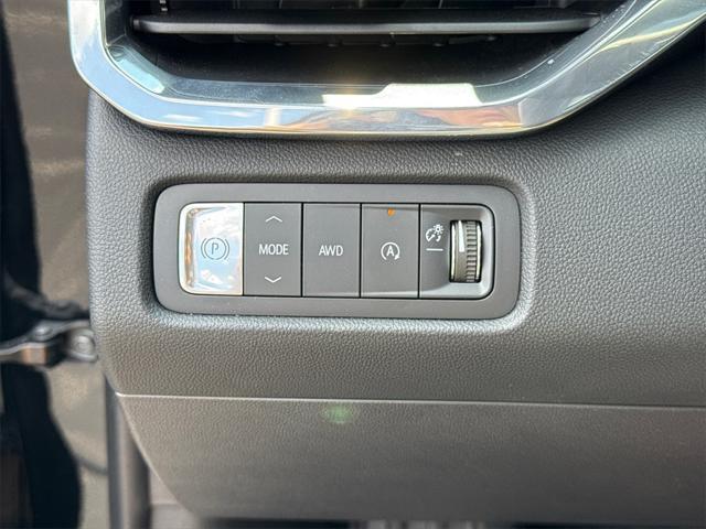 new 2025 GMC Acadia car, priced at $53,750