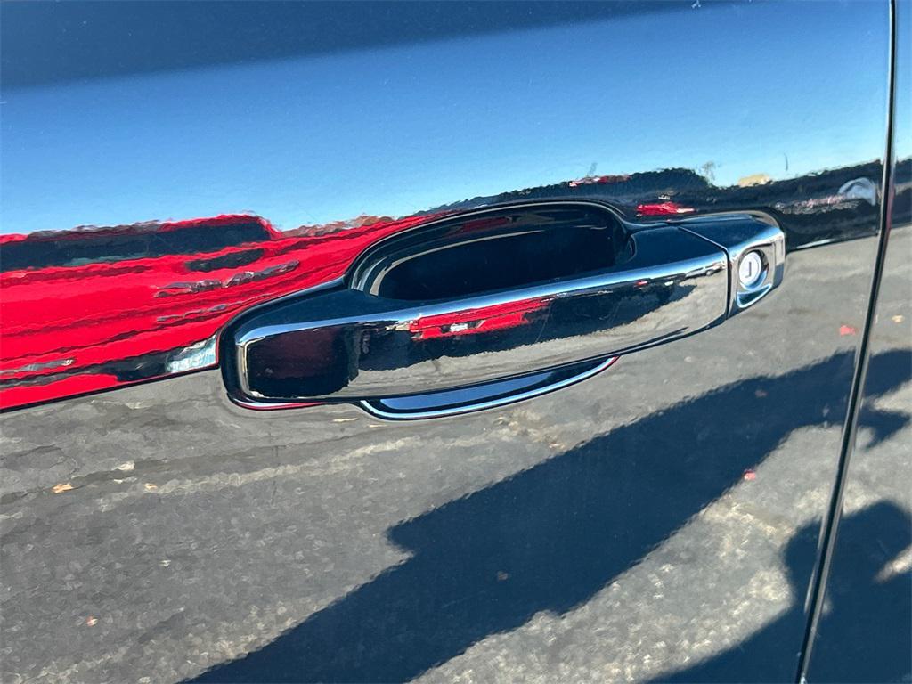 used 2022 GMC Canyon car, priced at $29,500