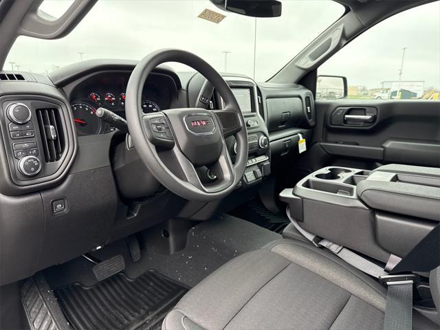 new 2025 GMC Sierra 1500 car, priced at $42,250