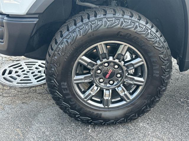 used 2024 GMC Sierra 1500 car, priced at $66,000