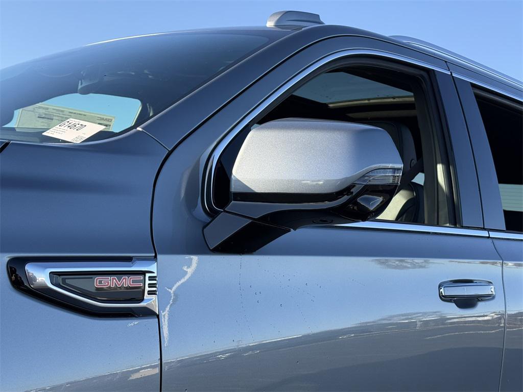 new 2026 GMC Yukon XL car, priced at $87,371
