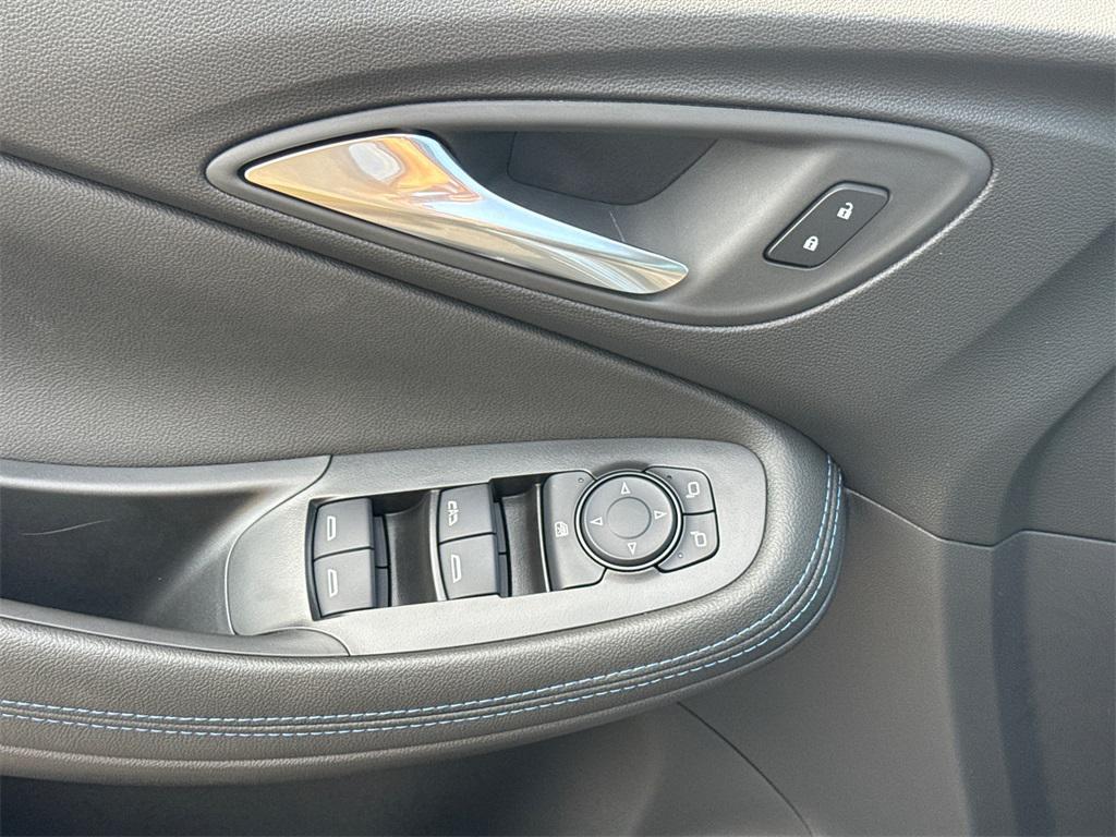 new 2026 Buick Encore GX car, priced at $27,750